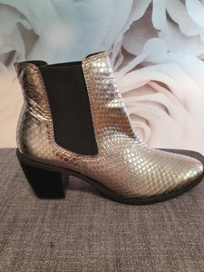 New Snake Boot